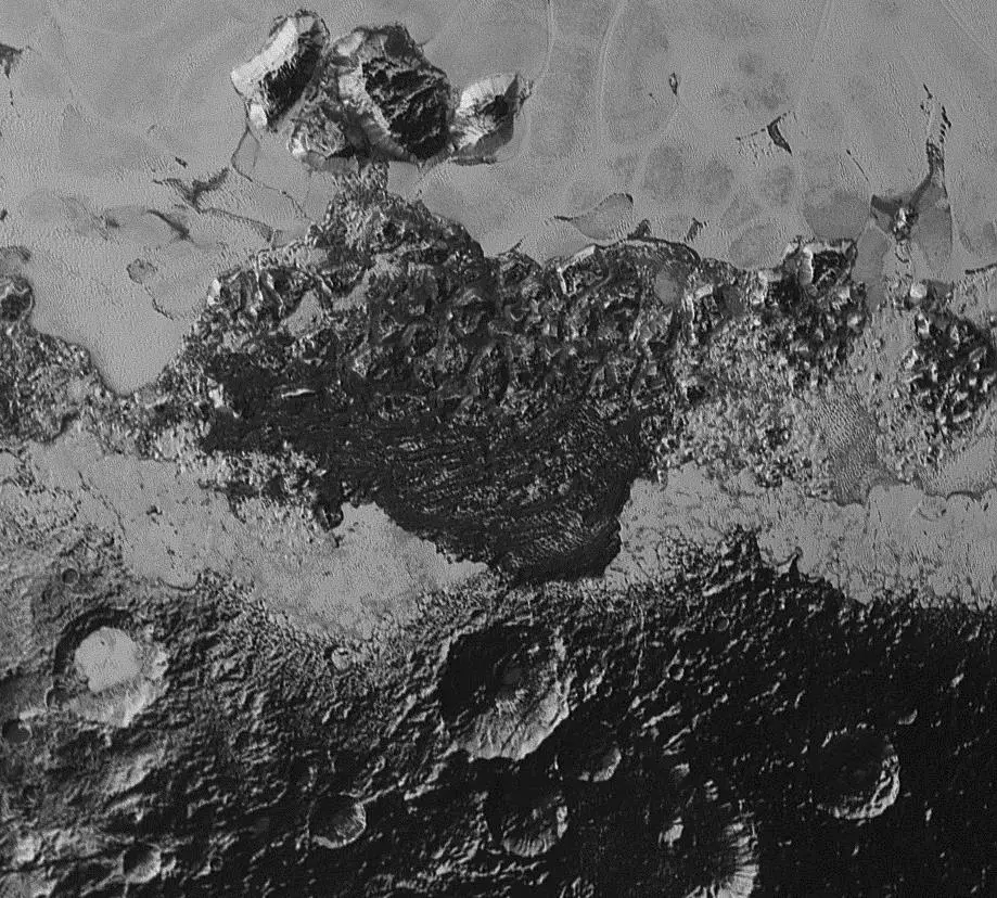 Pluto part1 highres 10-9-2015.jpg