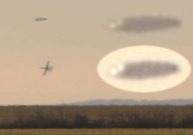 ufo fighter jets chasing UFO bulgaria (1).jpg