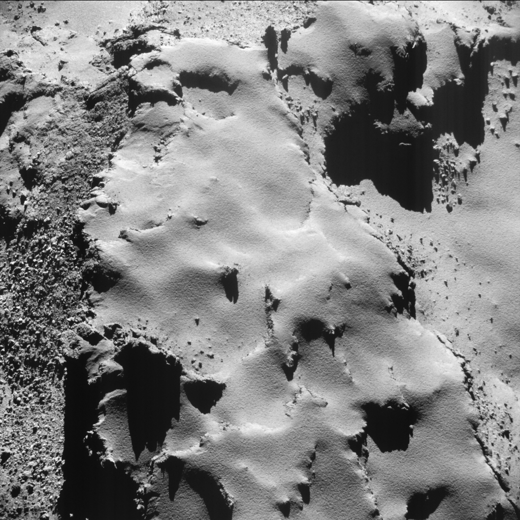 18 July 2016 9 km from the centre of the nucleus of Comet 67P Churyumov-Gerasimenko The average scale is 07 m per pixel and the image measures about 700 m across.jpg