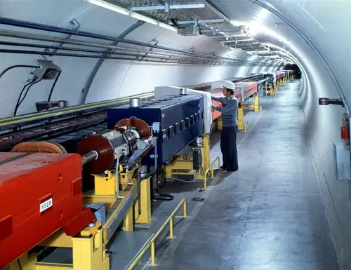 Super Proton Synchrotron.jpg