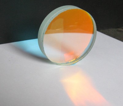 lens met coating.jpg